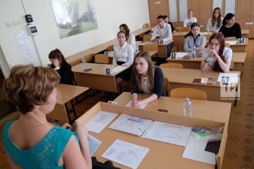 Госдума предлагает разрешить пересдавать ЕГЭ в год проведения экзаменов
