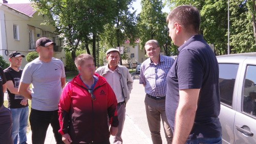 В Бавлах добровольцев проводили в зону СВО