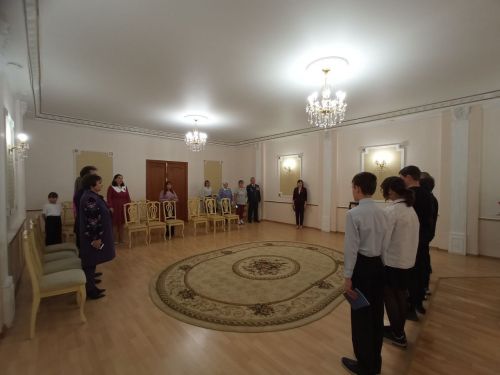 Юным бавлинцам вручили главный документ Российской Федерации – паспорт