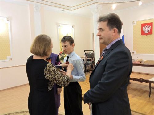 Юным бавлинцам вручили главный документ Российской Федерации – паспорт