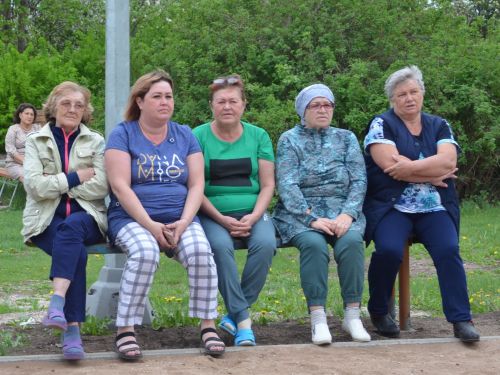 Бавлы присоединились к акции «Поём всем двором»