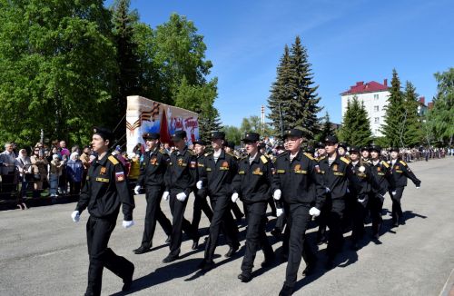 В Бавлах отмечают День Победы
