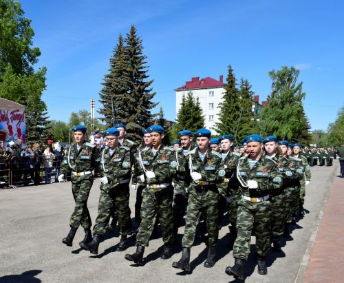 В Бавлах отмечают День Победы