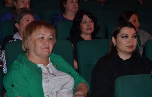 В Бавлах чествовали медицинских работников