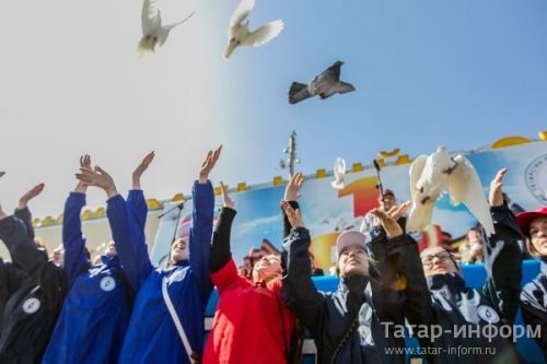 В России на следующий год в дни первомайских праздников жители страны отдохнут четыре дня
