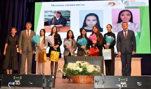 В Бавлах прошла ежегодная августовская конференция педагогов