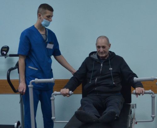 В центр реабилитации инвалидов «Березка» переданы авторские тренажеры