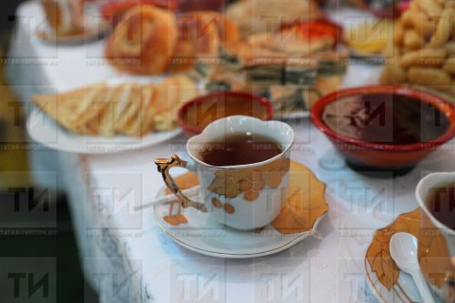 Көненә ничә чынаяк чәй эчәргә