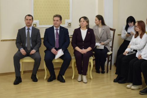 В день Конституции бавлинцы получили паспорта