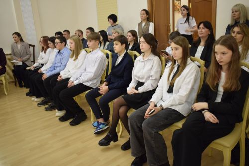 В день Конституции бавлинцы получили паспорта