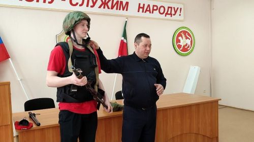 Бавлинские школьники побывали на экскурсии в отделе полиции