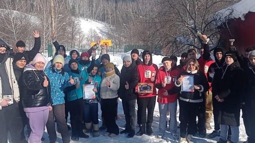 В Бавлах прошел хоккей с мячом