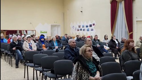 Глава района Ильяс Гузаиров посетил Александровскую среднюю школу