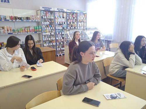 Бавлинским старшеклассникам напомнили основные права потребителей