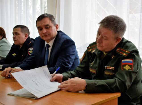 Бавлинские ребята готовятся в армию