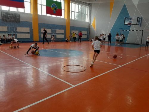 «Веселые старты» объединили школьников Бавлинского района