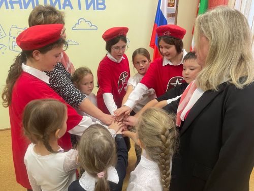 В селе Бавлинского района прошло торжественное посвящение первоклассников в «Орлята России»