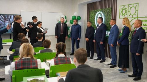 Марат Зяббаров посетил Сабинский и Лаишевский районы и открыл несколько агротехнологических классов