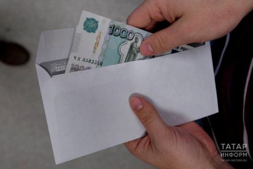 Экономист Разуваев назвал основные ошибки россиян при распоряжении деньгами