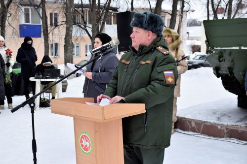 В Бавлах провели митинг ко дню вывода советских войск из Афганистана
