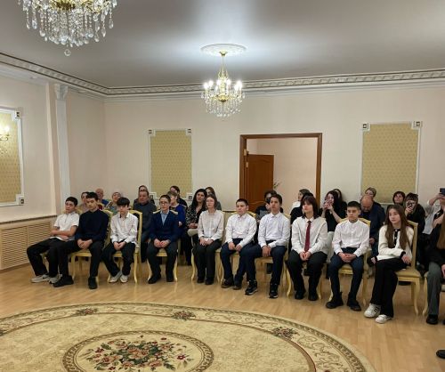 В Бавлах юные граждане получили свои первые паспорта
