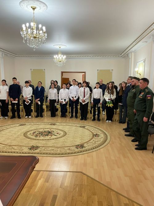 В Бавлах юные граждане получили свои первые паспорта