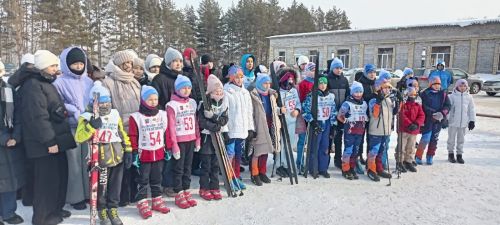 Лыжные гонки в Бавлинском районе: более 50 школьников приняли участие в соревнованиях, посвящённых 80-летию Победы