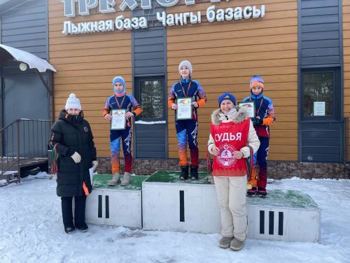 Лыжные гонки в Бавлинском районе: более 50 школьников приняли участие в соревнованиях, посвящённых 80-летию Победы