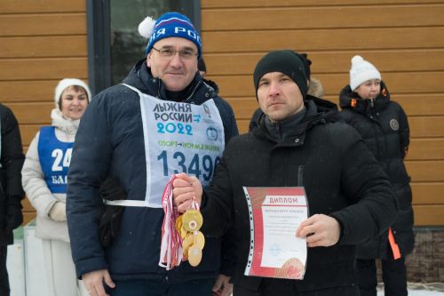 Около 700 бавлинцев присоединились к «Лыжне России»