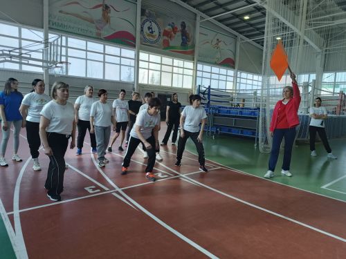 В Бавлах прошёл спортивный праздник работников образования