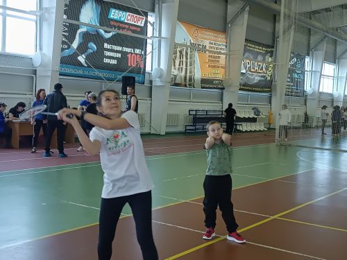 В Бавлах прошёл спортивный праздник работников образования