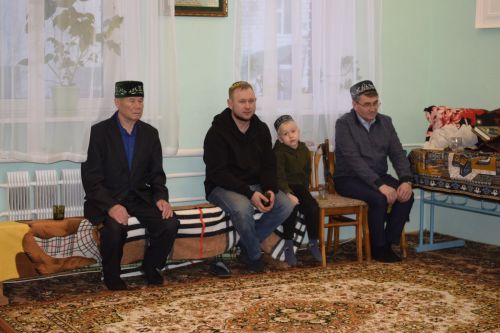 В Исергапове провели ифтар для родных бойцов СВО
