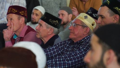 Бавлинские мусульмане отмечают Уразу-байрам