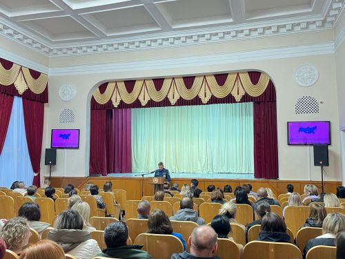 В Бавлах состоялось важное родительское собрание: вопрос подготовки детей к ОГЭ и ЕГЭ