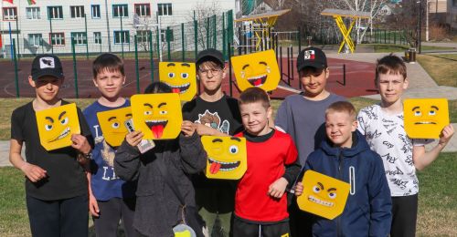 В Бавлах прошла добрая акция «Подари улыбку»!