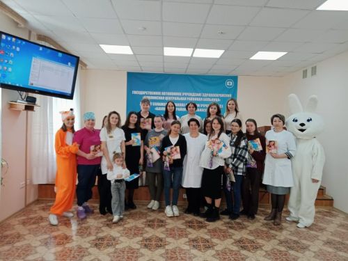 В Бавлах прошло очередное занятие школы материнства