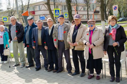 Жители Бавлов почтили память жертв Чернобыльской катастрофы
