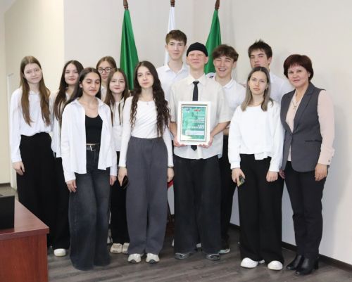 Победители образовательной программы «Памяти верны» награждены в Бавлинском районе