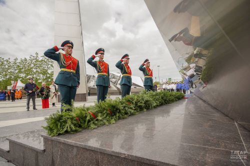 Казань и Зеленодольск — города трудовой доблести