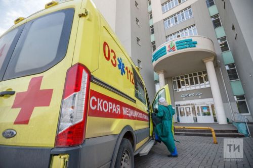 В Казани школьница попала в ДТП, управляя питбайком