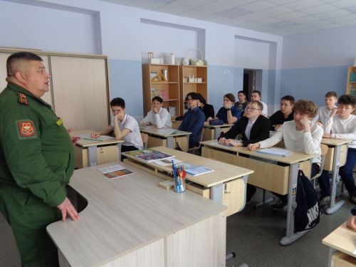 В Бавлинском районе идёт набор курсантов в военные учебные заведения России