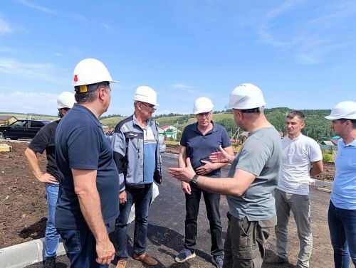 Директор ГИСУ РТ проверил ход строительства и ремонта объектов