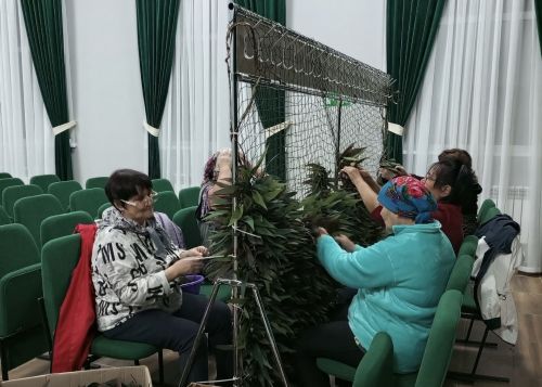 В Тумбарлинском СДК организована мастерская по плетению масксетей