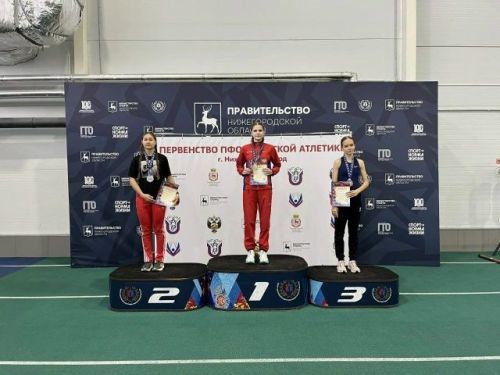 Бавлинская легкоатлетка открыла спортивный год с побед