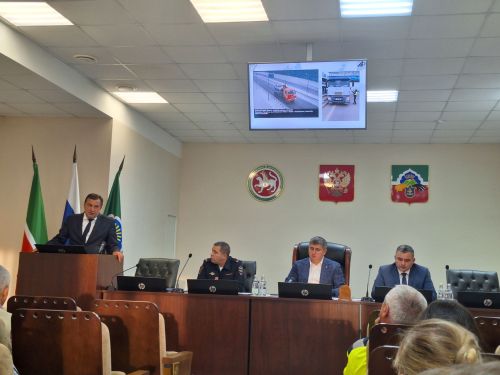 В Бавлах прошло заседание районной комиссии по БДД по итогам девяти месяцев текущего года