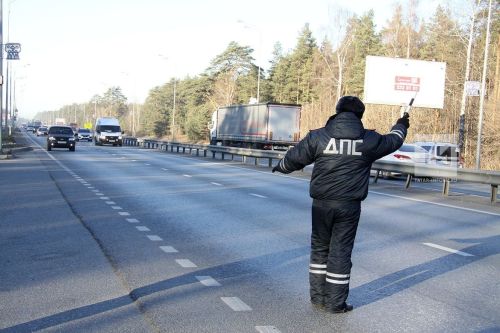 Госавтоинспекция Бавлинского района: зафиксированы нарушения при выезде на встречную полосу
