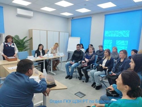 В Бавлах прошла Всероссийская ярмарка трудоустройства «Работа России. Время возможностей»