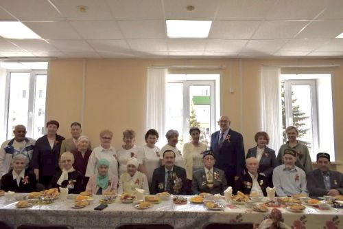 Встреча с ветеранами и детьми войны прошла в центре общения старшего поколения Бавлов