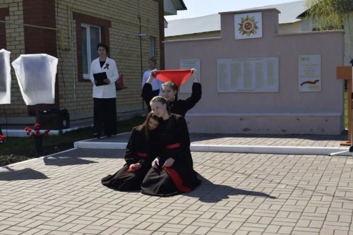 Память поколений: торжественный митинг у обелиска в селе Удмуртские Ташлы