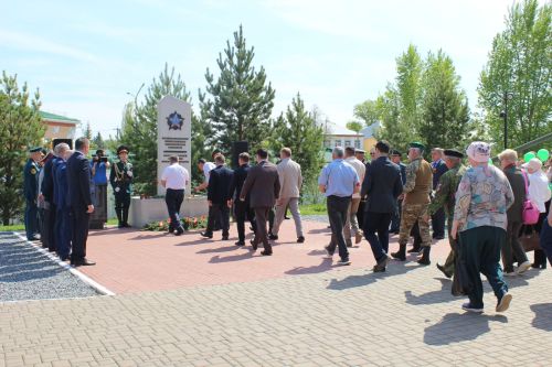 В парке «Ватан» прошёл митинг ко Дню Победы